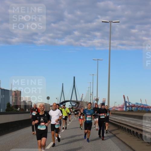 03.10.2024 - Köhlbrandbrückenlauf Miley Keyser http://msf.ph/oto/7169414 03.10.2024 09:43:58 Position 3 2875, 1170 meine-sportfotos.de