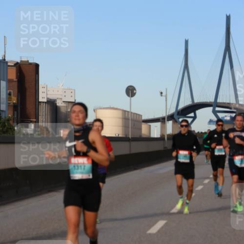 03.10.2024 - Köhlbrandbrückenlauf Miley Keyser http://msf.ph/oto/7169443 03.10.2024 09:44:09 Position 3 1317 meine-sportfotos.de