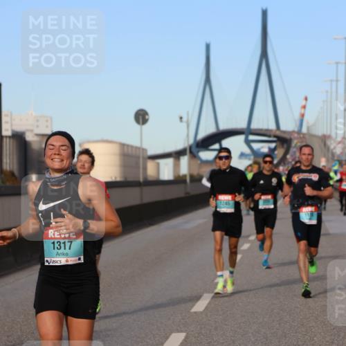 03.10.2024 - Köhlbrandbrückenlauf Miley Keyser http://msf.ph/oto/7169453 03.10.2024 09:44:09 Position 3 1317, 1245 meine-sportfotos.de