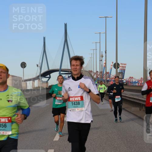 03.10.2024 - Köhlbrandbrückenlauf Miley Keyser http://msf.ph/oto/7169549 03.10.2024 09:44:23 Position 3 056, 1194, 1438, 1083 meine-sportfotos.de