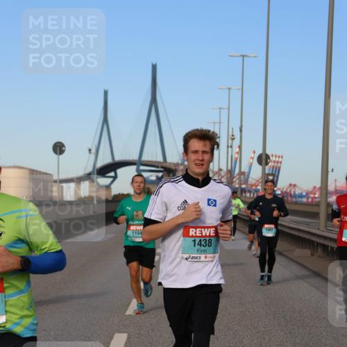 03.10.2024 - Köhlbrandbrückenlauf Miley Keyser http://msf.ph/oto/7169555 03.10.2024 09:44:23 Position 3 1194, 1083, 1438, 87 meine-sportfotos.de