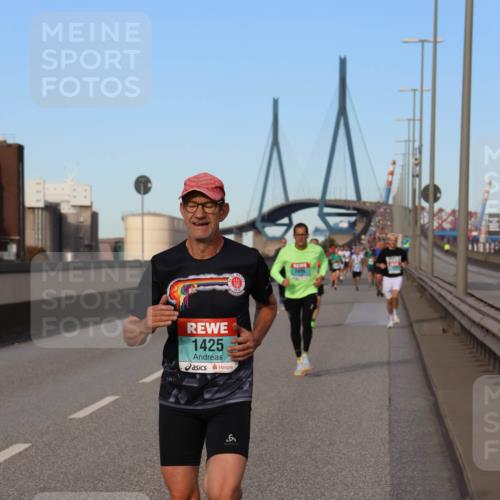 03.10.2024 - Köhlbrandbrückenlauf Miley Keyser http://msf.ph/oto/7169820 03.10.2024 09:44:31 Position 3 1425, 1496 meine-sportfotos.de