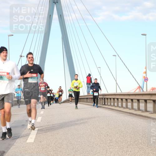 03.10.2024 - Köhlbrandbrückenlauf Jannik Wohlers http://msf.ph/oto/7170055 03.10.2024 09:42:16 Position 2 1827, 2182 meine-sportfotos.de