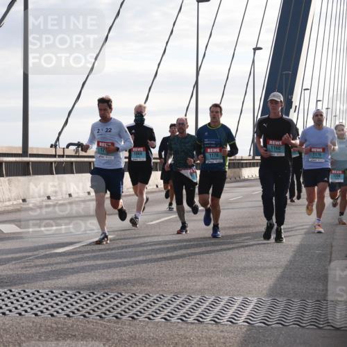 03.10.2024 - Köhlbrandbrückenlauf Matties Gatica Varas http://msf.ph/oto/7173112 03.10.2024 09:22:05 Position 2 2022, 12, 1068, 15, 1160, 1170, 1176, 1204 meine-sportfotos.de