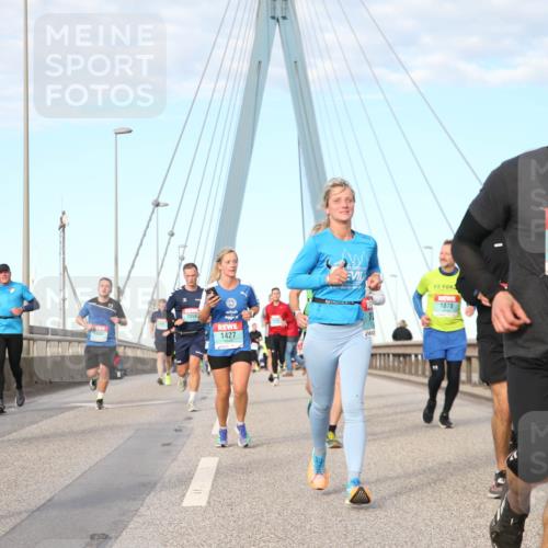 03.10.2024 - Köhlbrandbrückenlauf Jannik Wohlers http://msf.ph/oto/7174259 03.10.2024 09:42:34 Position 2 808, 1303, 2059, 1427, 6, 66, 1878, 1958 meine-sportfotos.de