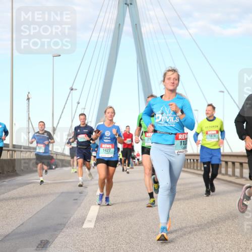 03.10.2024 - Köhlbrandbrückenlauf Jannik Wohlers http://msf.ph/oto/7174275 03.10.2024 09:42:35 Position 2 0, 32, 1303, 2059, 1427, 29, 6, 66, 1120, 1878, 1 meine-sportfotos.de