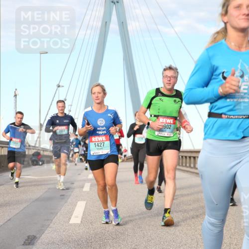 03.10.2024 - Köhlbrandbrückenlauf Jannik Wohlers http://msf.ph/oto/7174301 03.10.2024 09:42:36 Position 2 1303, 2059, 1427, 2079, 902, 6, 66 meine-sportfotos.de