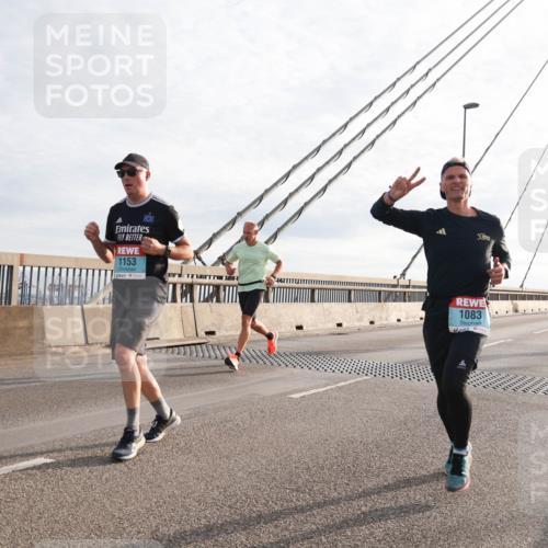 03.10.2024 - Köhlbrandbrückenlauf Matties Gatica Varas http://msf.ph/oto/7174904 03.10.2024 09:22:42 Position 2 1153, 1083 meine-sportfotos.de