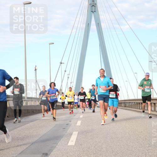 03.10.2024 - Köhlbrandbrückenlauf Jannik Wohlers http://msf.ph/oto/7174998 03.10.2024 09:42:50 Position 2 1412, 14, 1848, 1499 meine-sportfotos.de