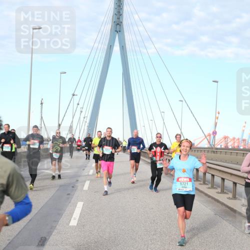 03.10.2024 - Köhlbrandbrückenlauf Jannik Wohlers http://msf.ph/oto/7176977 03.10.2024 09:43:10 Position 2 1936, 1211, 198, 1721, 1900 meine-sportfotos.de