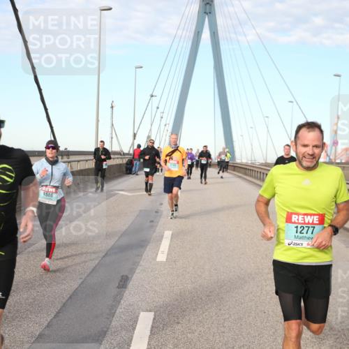 03.10.2024 - Köhlbrandbrückenlauf Jannik Wohlers http://msf.ph/oto/7178963 03.10.2024 09:43:15 Position 2 2484, 1586, 1277 meine-sportfotos.de