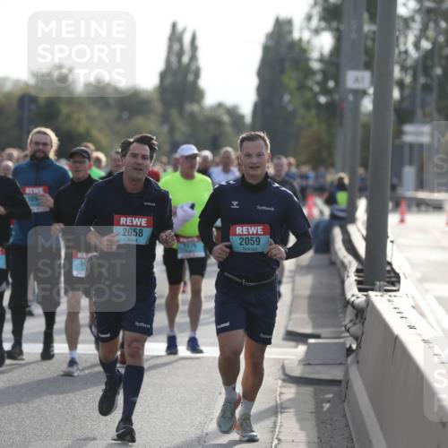 03.10.2024 - Köhlbrandbrückenlauf Fuchs,  Jonas http://msf.ph/oto/7180386 03.10.2024 09:15:59 Position 3 1929, 19, 2058, 2059 meine-sportfotos.de