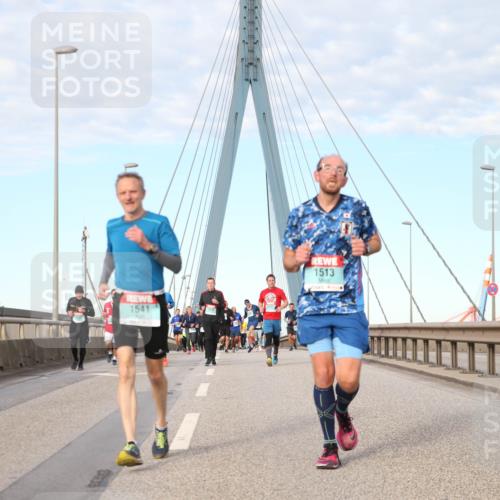 03.10.2024 - Köhlbrandbrückenlauf Jannik Wohlers http://msf.ph/oto/7180522 03.10.2024 09:43:32 Position 2 1541, 1513 meine-sportfotos.de