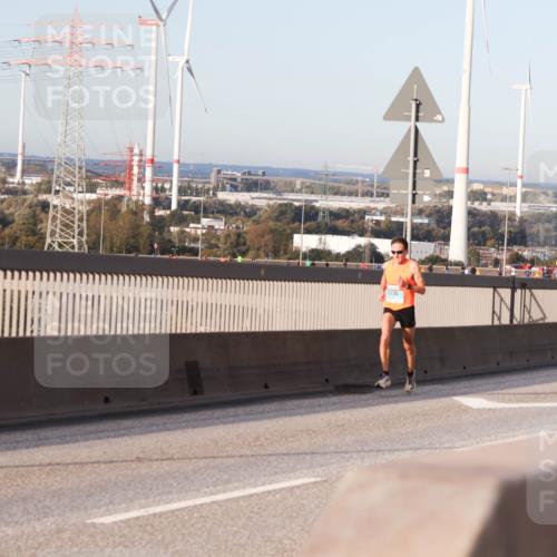 03.10.2024 - Köhlbrandbrückenlauf Matties Gatica Varas http://msf.ph/oto/7181692 03.10.2024 09:24:54 Position 2 1735 meine-sportfotos.de