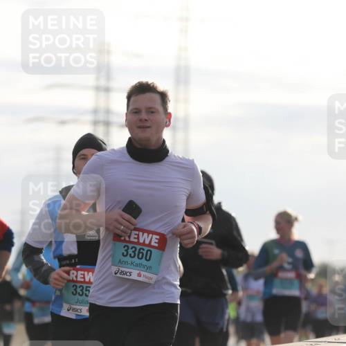 03.10.2024 - Köhlbrandbrückenlauf Fuchs,  Jonas http://msf.ph/oto/7184981 03.10.2024 09:19:48 Position 3 2, 335, 3360 meine-sportfotos.de