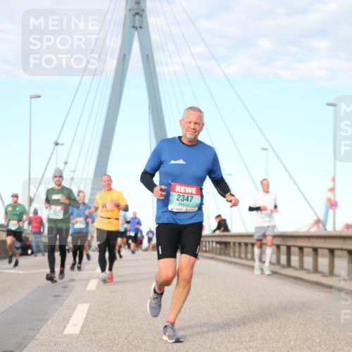 03.10.2024 - Köhlbrandbrückenlauf Jannik Wohlers http://msf.ph/oto/7185213 03.10.2024 09:43:59 Position 2 2347 meine-sportfotos.de