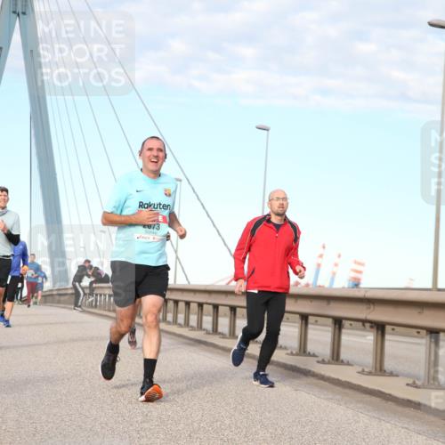 03.10.2024 - Köhlbrandbrückenlauf Jannik Wohlers http://msf.ph/oto/7185533 03.10.2024 09:44:05 Position 2 2073 meine-sportfotos.de