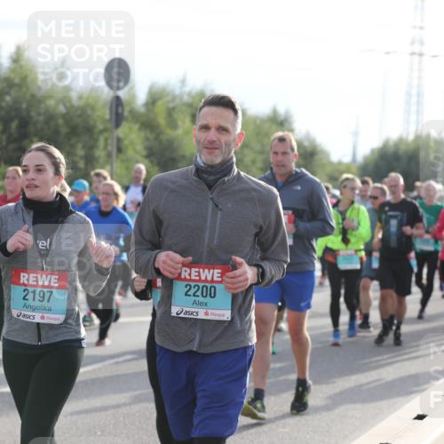 03.10.2024 - Köhlbrandbrückenlauf Fuchs,  Jonas http://msf.ph/oto/7185878 03.10.2024 09:20:39 Position 3 2535, 2197, 2200 meine-sportfotos.de