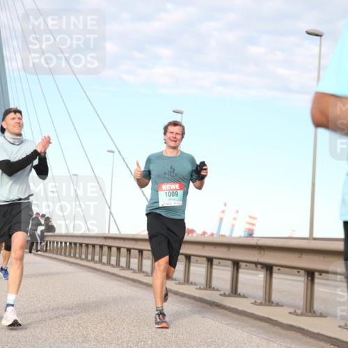 03.10.2024 - Köhlbrandbrückenlauf Jannik Wohlers http://msf.ph/oto/7186117 03.10.2024 09:44:07 Position 2 1009 meine-sportfotos.de
