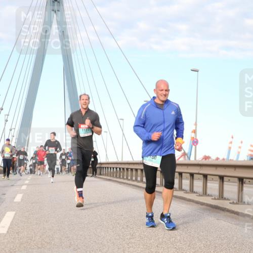 03.10.2024 - Köhlbrandbrückenlauf Jannik Wohlers http://msf.ph/oto/7186286 03.10.2024 09:44:10 Position 2 1127, 180 meine-sportfotos.de