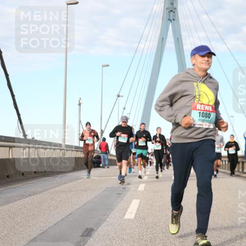 03.10.2024 - Köhlbrandbrückenlauf Jannik Wohlers http://msf.ph/oto/7186784 03.10.2024 09:44:19 Position 2 1398, 1080 meine-sportfotos.de