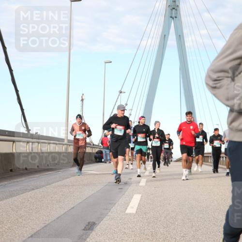 03.10.2024 - Köhlbrandbrückenlauf Jannik Wohlers http://msf.ph/oto/7186826 03.10.2024 09:44:20 Position 2 1597, 1398, 14, 1421, 1080 meine-sportfotos.de