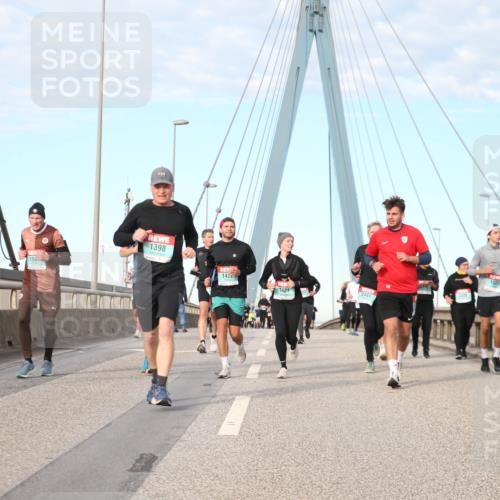 03.10.2024 - Köhlbrandbrückenlauf Jannik Wohlers http://msf.ph/oto/7187028 03.10.2024 09:44:21 Position 2 159, 1398, 1422, 1421, 2441, 15, 1719 meine-sportfotos.de