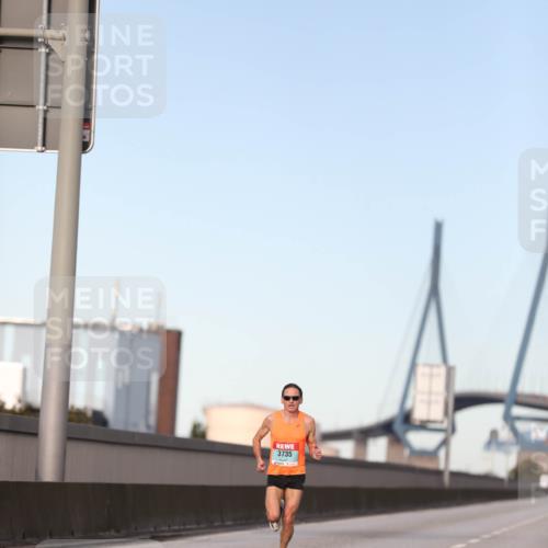 03.10.2024 - Köhlbrandbrückenlauf Fuchs,  Jonas http://msf.ph/oto/7193259 03.10.2024 09:30:54 Position 3 3735 meine-sportfotos.de