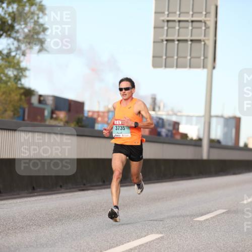 03.10.2024 - Köhlbrandbrückenlauf Fuchs,  Jonas http://msf.ph/oto/7193489 03.10.2024 09:30:59 Position 3 3735 meine-sportfotos.de