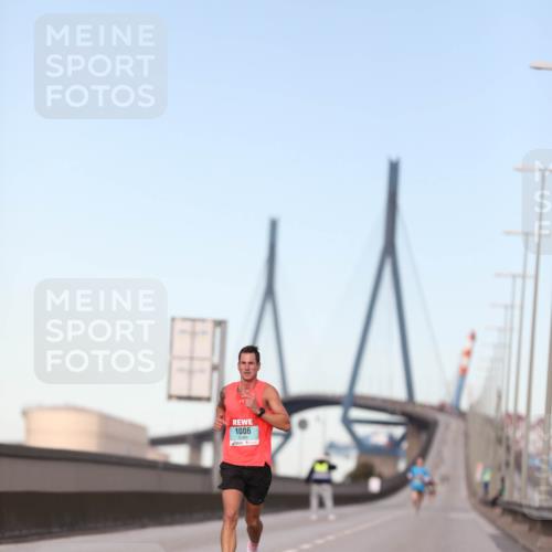 03.10.2024 - Köhlbrandbrückenlauf Fuchs,  Jonas http://msf.ph/oto/7194417 03.10.2024 09:34:13 Position 3 1006 meine-sportfotos.de