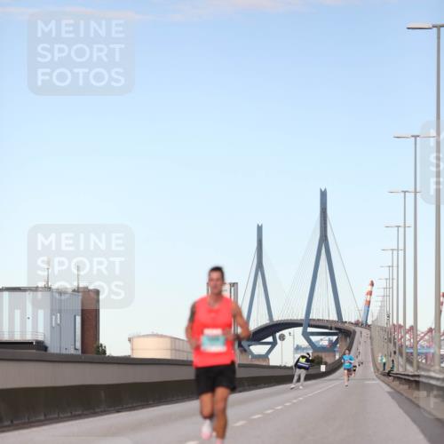 03.10.2024 - Köhlbrandbrückenlauf Fuchs,  Jonas http://msf.ph/oto/7194542 03.10.2024 09:34:16 Position 3  meine-sportfotos.de