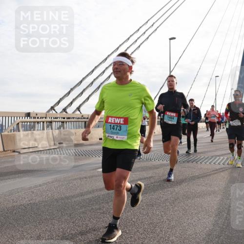 03.10.2024 - Köhlbrandbrückenlauf Matties Gatica Varas http://msf.ph/oto/7195059 03.10.2024 09:28:04 Position 2 1473, 1404 meine-sportfotos.de