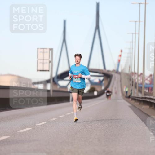 03.10.2024 - Köhlbrandbrückenlauf Fuchs,  Jonas http://msf.ph/oto/7195060 03.10.2024 09:34:35 Position 3 1011 meine-sportfotos.de