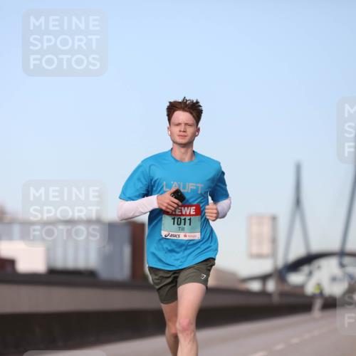 03.10.2024 - Köhlbrandbrückenlauf Fuchs,  Jonas http://msf.ph/oto/7195375 03.10.2024 09:34:39 Position 3 1011 meine-sportfotos.de