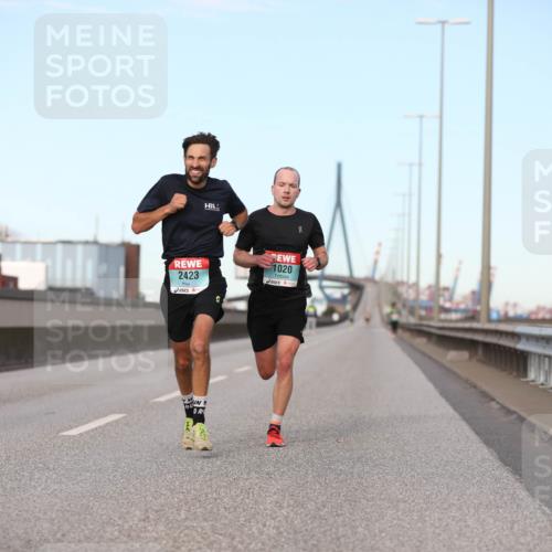 03.10.2024 - Köhlbrandbrückenlauf Fuchs,  Jonas http://msf.ph/oto/7196586 03.10.2024 09:35:21 Position 3 2423, 1020 meine-sportfotos.de