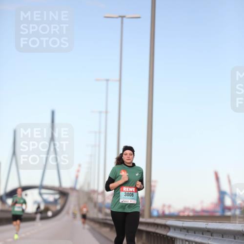 03.10.2024 - Köhlbrandbrückenlauf Fuchs,  Jonas http://msf.ph/oto/7196816 03.10.2024 09:35:47 Position 3 3006 meine-sportfotos.de