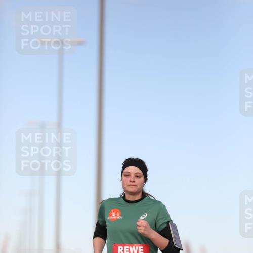 03.10.2024 - Köhlbrandbrückenlauf Fuchs,  Jonas http://msf.ph/oto/7196840 03.10.2024 09:35:50 Position 3 3006 meine-sportfotos.de