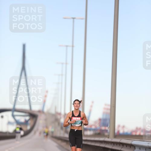 03.10.2024 - Köhlbrandbrückenlauf Fuchs,  Jonas http://msf.ph/oto/7197283 03.10.2024 09:36:01 Position 3 847 meine-sportfotos.de