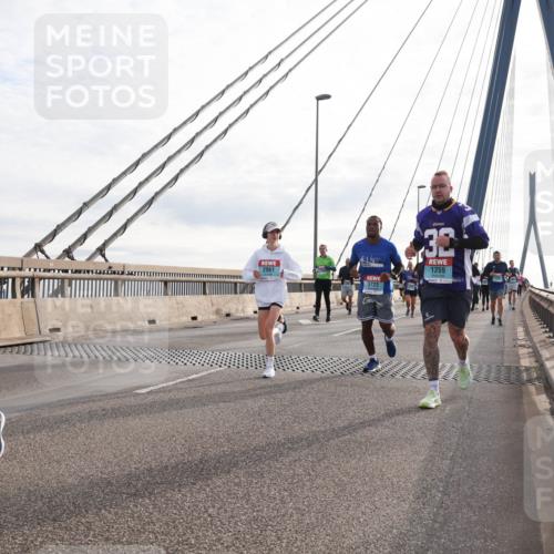 03.10.2024 - Köhlbrandbrückenlauf Matties Gatica Varas http://msf.ph/oto/7197327 03.10.2024 09:28:43 Position 2 2090, 2961, 32, 1259, 3723 meine-sportfotos.de