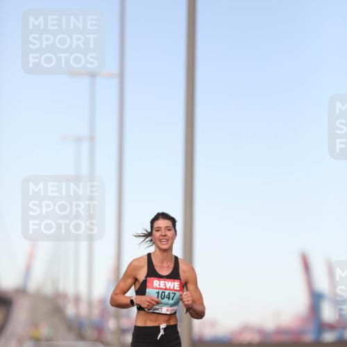 03.10.2024 - Köhlbrandbrückenlauf Fuchs,  Jonas http://msf.ph/oto/7197437 03.10.2024 09:36:03 Position 3 1047 meine-sportfotos.de