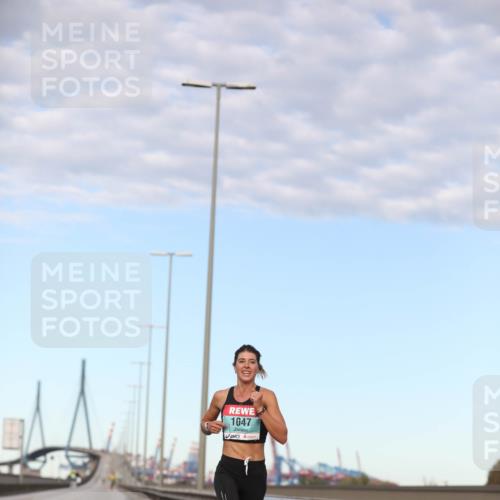 03.10.2024 - Köhlbrandbrückenlauf Fuchs,  Jonas http://msf.ph/oto/7197566 03.10.2024 09:36:05 Position 3 1047 meine-sportfotos.de