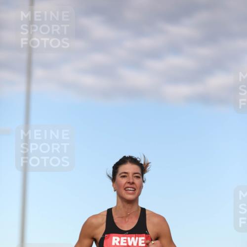 03.10.2024 - Köhlbrandbrückenlauf Fuchs,  Jonas http://msf.ph/oto/7197645 03.10.2024 09:36:06 Position 3 1047 meine-sportfotos.de