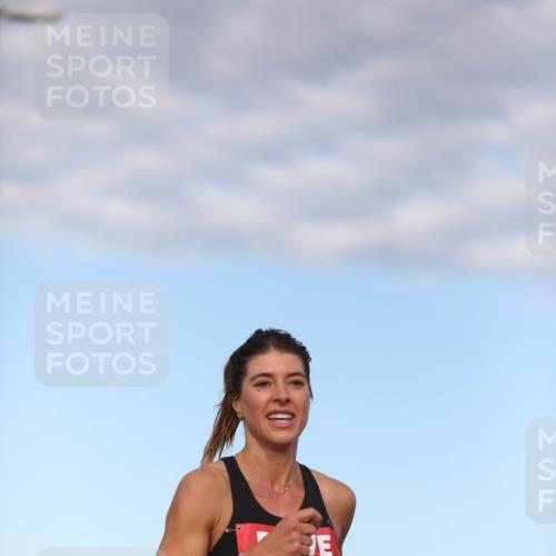 03.10.2024 - Köhlbrandbrückenlauf Fuchs,  Jonas http://msf.ph/oto/7197664 03.10.2024 09:36:06 Position 3 1047 meine-sportfotos.de