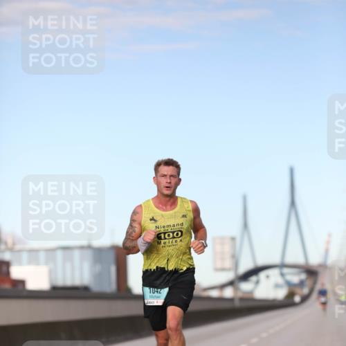03.10.2024 - Köhlbrandbrückenlauf Fuchs,  Jonas http://msf.ph/oto/7197787 03.10.2024 09:36:35 Position 3 100, 1042 meine-sportfotos.de