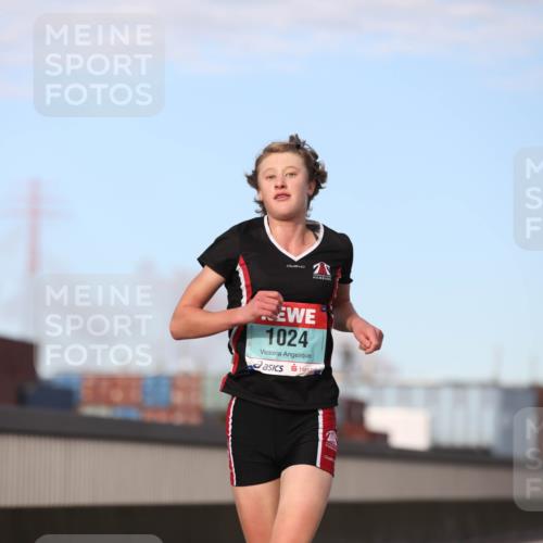 03.10.2024 - Köhlbrandbrückenlauf Fuchs,  Jonas http://msf.ph/oto/7198254 03.10.2024 09:37:05 Position 3 1024 meine-sportfotos.de