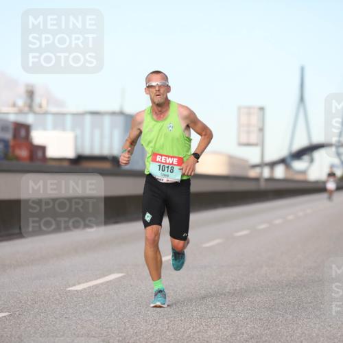 03.10.2024 - Köhlbrandbrückenlauf Fuchs,  Jonas http://msf.ph/oto/7198537 03.10.2024 09:37:41 Position 3 1018 meine-sportfotos.de