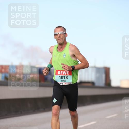 03.10.2024 - Köhlbrandbrückenlauf Fuchs,  Jonas http://msf.ph/oto/7198616 03.10.2024 09:37:42 Position 3 1018 meine-sportfotos.de