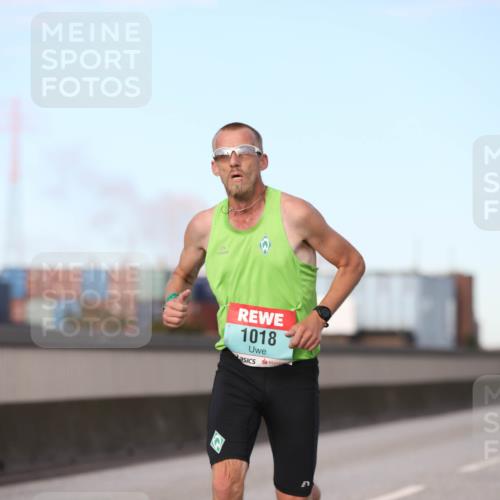 03.10.2024 - Köhlbrandbrückenlauf Fuchs,  Jonas http://msf.ph/oto/7198623 03.10.2024 09:37:42 Position 3 1018 meine-sportfotos.de