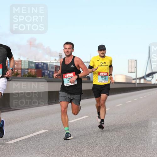 03.10.2024 - Köhlbrandbrückenlauf Fuchs,  Jonas http://msf.ph/oto/7198867 03.10.2024 09:38:02 Position 3 1043, 106, 1052 meine-sportfotos.de