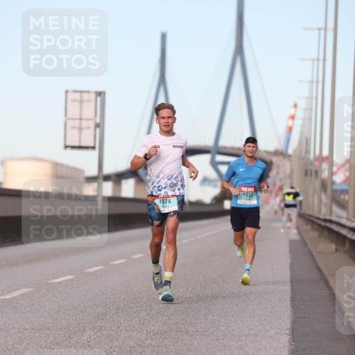 03.10.2024 - Köhlbrandbrückenlauf Fuchs,  Jonas http://msf.ph/oto/7198928 03.10.2024 09:38:05 Position 3 1074, 1033 meine-sportfotos.de